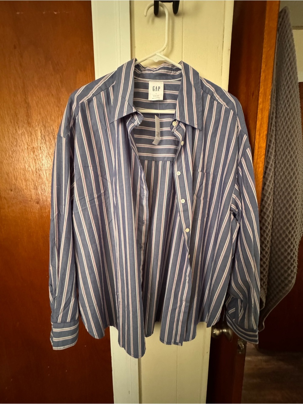 GAP Blue and White Striped Button-Down Shirt